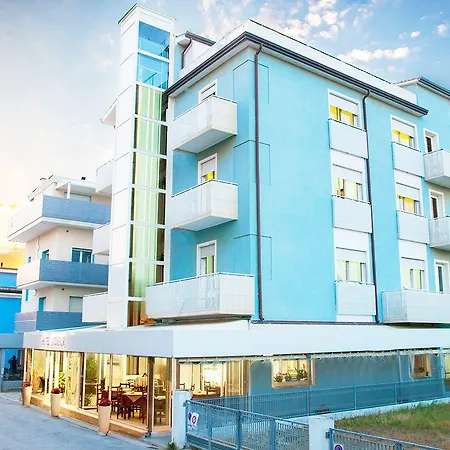 Souvenir Hotel