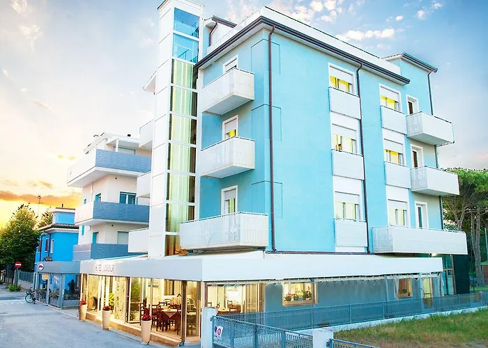 Souvenir Hotel